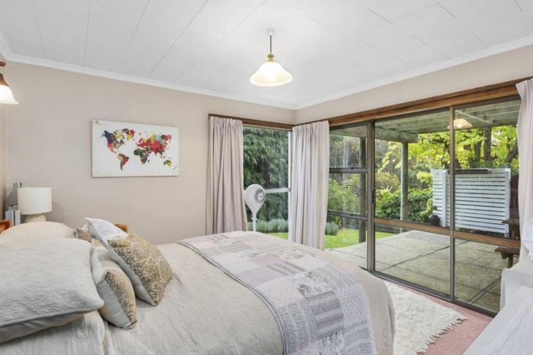 Photo of property in 66 Pioneer Crescent, Helensburgh, Dunedin, 9010