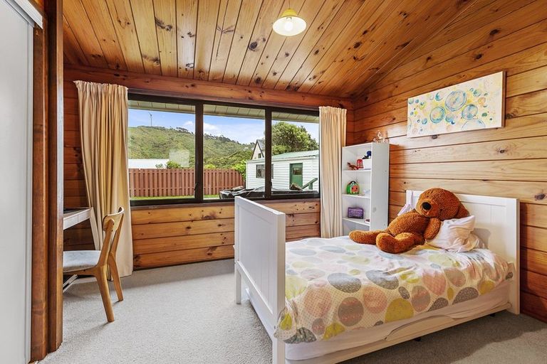 Photo of property in 178 Mitchell Street, Brooklyn, Wellington, 6021