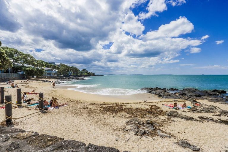 Photo of property in 20a Minnehaha Avenue, Takapuna, Auckland, 0622