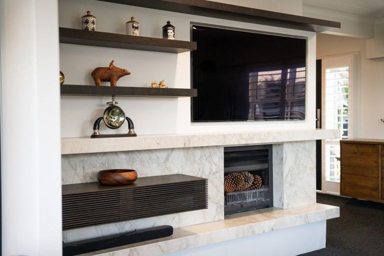 Photo of property in 81 Bleakhouse Road, Howick, Auckland, 2014