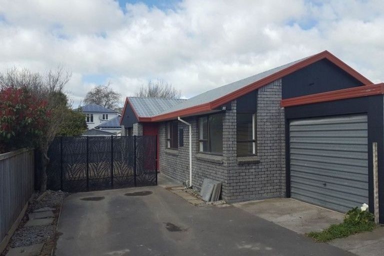 Photo of property in 2/136 Milton Street, Somerfield, Christchurch, 8024