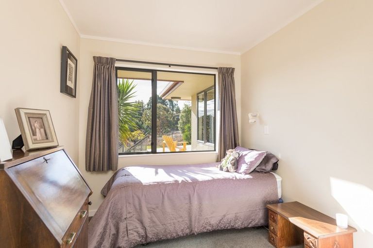 Photo of property in 11 Mapua Drive, Mapua, Upper Moutere, 7173