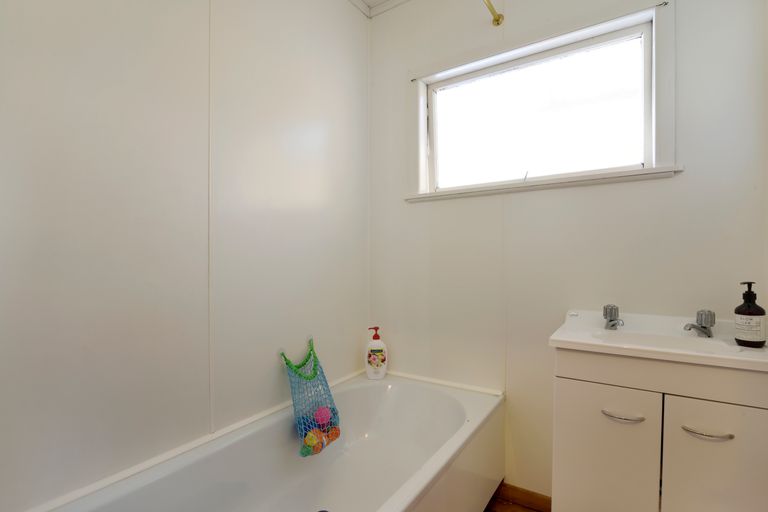 Photo of property in 150 Lord Rutherford Road South, Brightwater, 7022