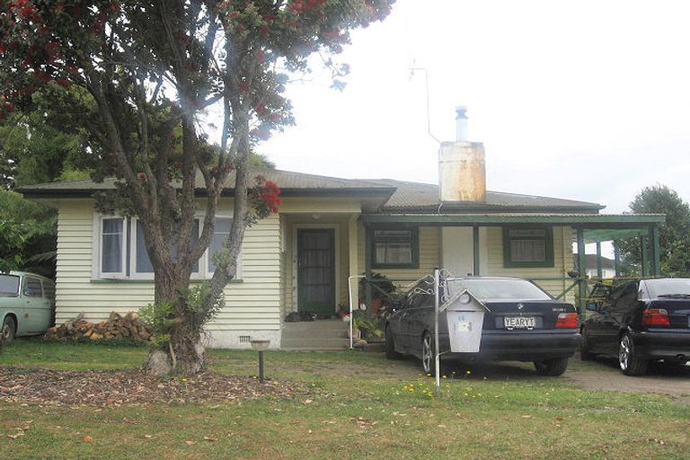 Photo of property in 14 Brown Terrace, Te Puke, 3119