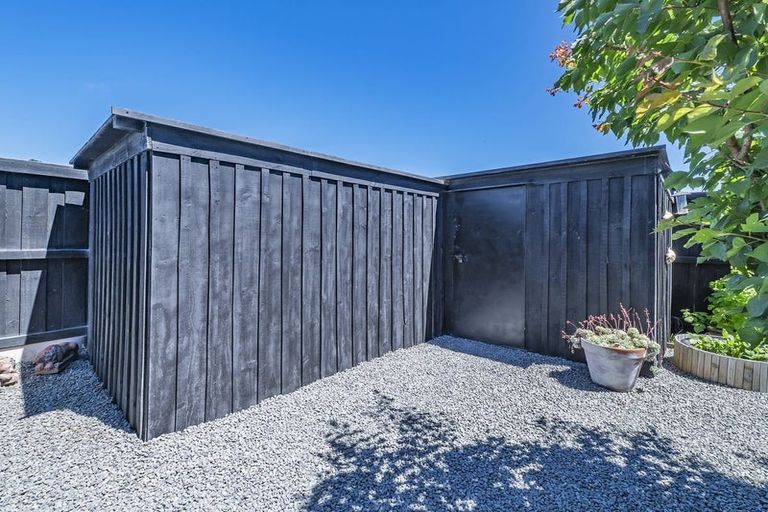 Photo of property in 17 Burrow Street, Rolleston, 7614