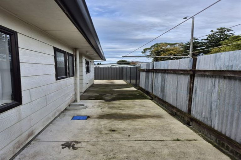 Photo of property in 1/467 Gloucester Street, Taradale, Napier, 4112