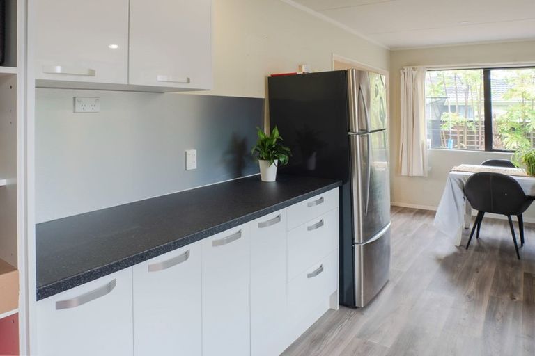 Photo of property in 1158 Heaphy Terrace, Fairfield, Hamilton, 3214