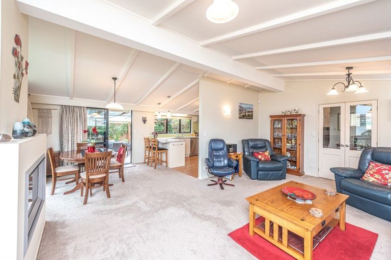 Photo of property in 30 Karamu Street, Tawhero, Whanganui, 4501