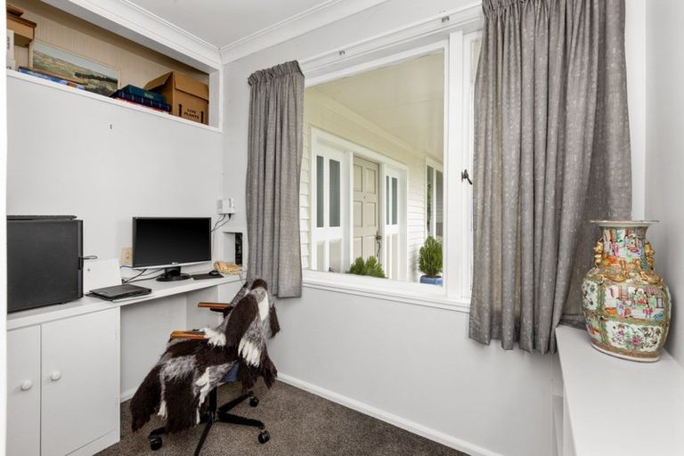 Photo of property in 37 Tanner Street, Havelock North, 4130