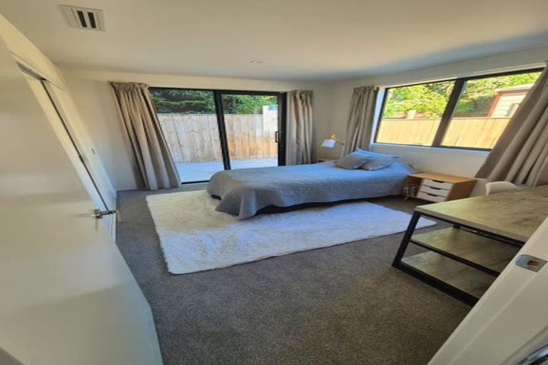 Photo of property in 112b Freyberg Street, Lyall Bay, Wellington, 6022