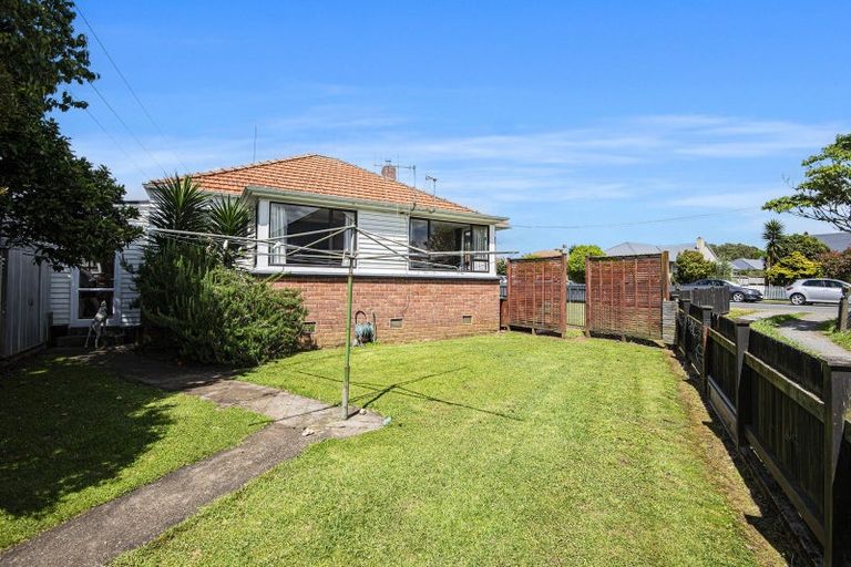 Photo of property in 12 Marsden Place, Kensington, Whangarei, 0112