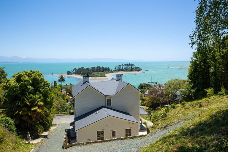 Photo of property in 5 Whitby Road, Britannia Heights, Nelson, 7010