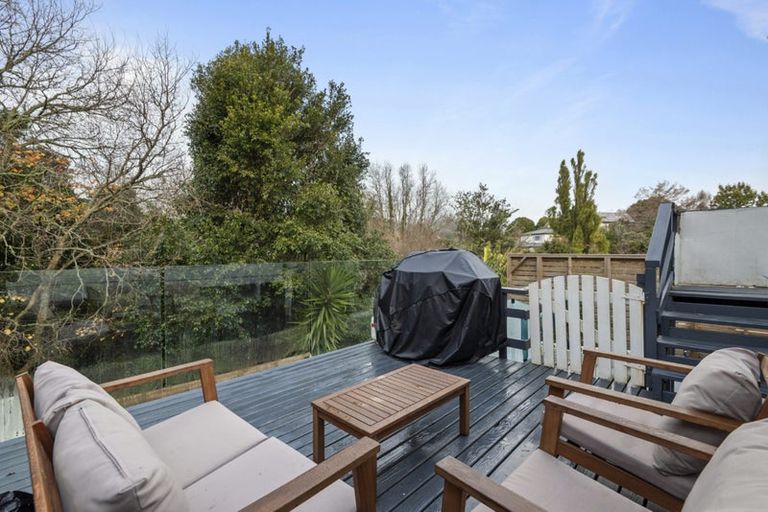 Photo of property in 1/24 John Downs Drive, Browns Bay, Auckland, 0630