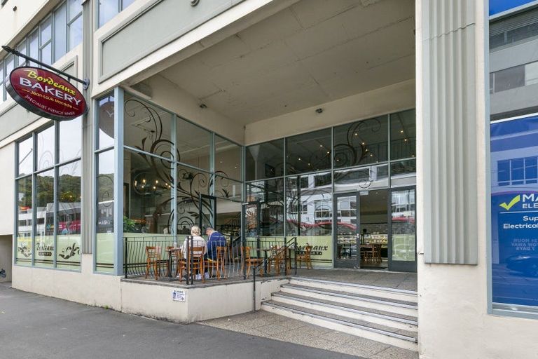 Photo of property in Metro Apartments, 18/220 Thorndon Quay, Pipitea, Wellington, 6011