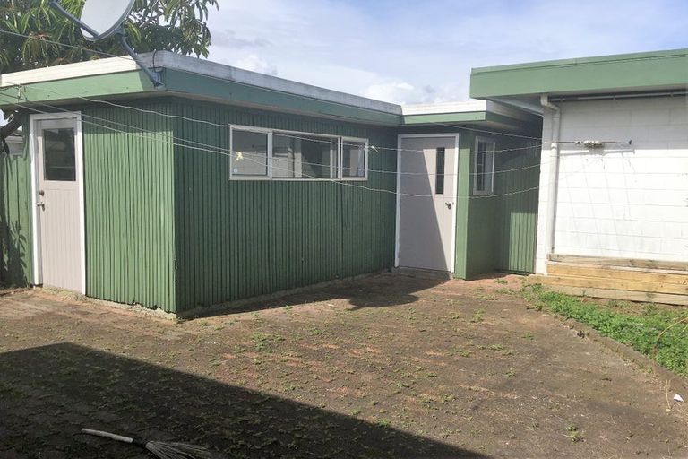 Photo of property in 1/17 Ihaka Place, Papatoetoe, Auckland, 2104