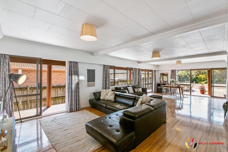 Photo of property in 29 Mcinnes Road, Weymouth, Auckland, 2103