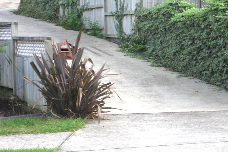 Photo of property in 24 Basra Drive, Henderson, Auckland, 0612