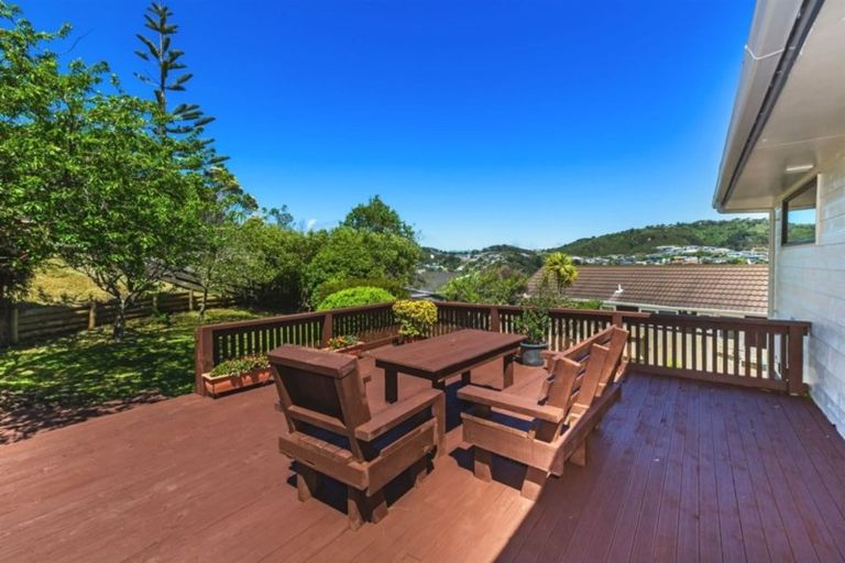 Photo of property in 4 Mercury Way, Whitby, Porirua, 5024