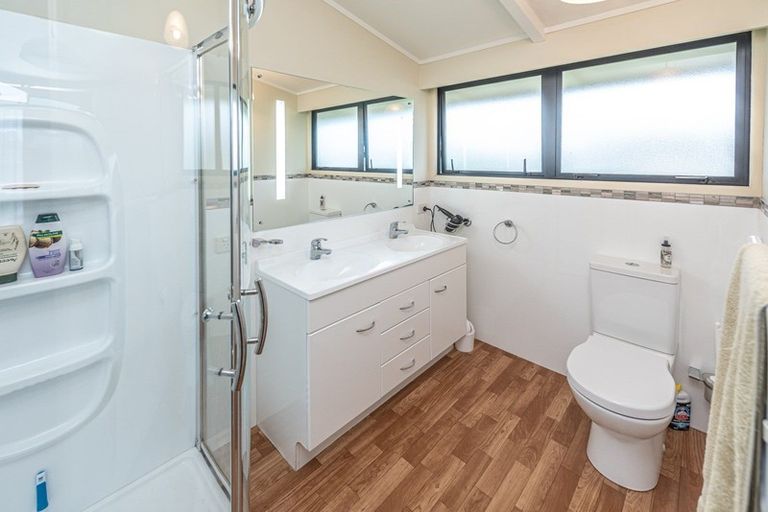 Photo of property in 30 Karamu Street, Tawhero, Whanganui, 4501