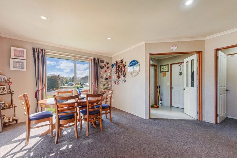 Photo of property in 13 Kebal Place, Stoke, Nelson, 7011