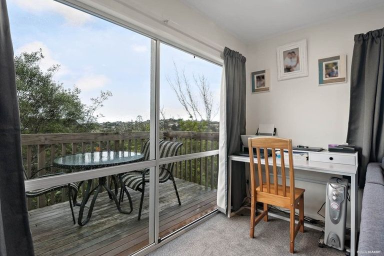 Photo of property in 17 Stredwick Drive, Torbay, Auckland, 0630