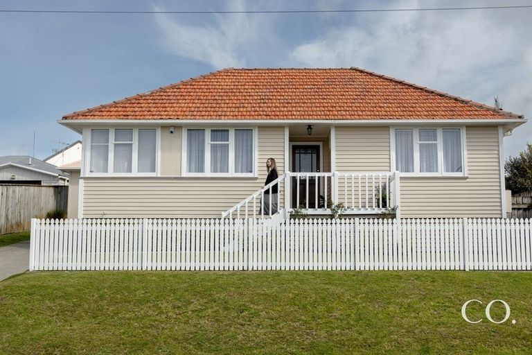 Photo of property in 25b Pine Avenue, Otumoetai, Tauranga, 3110