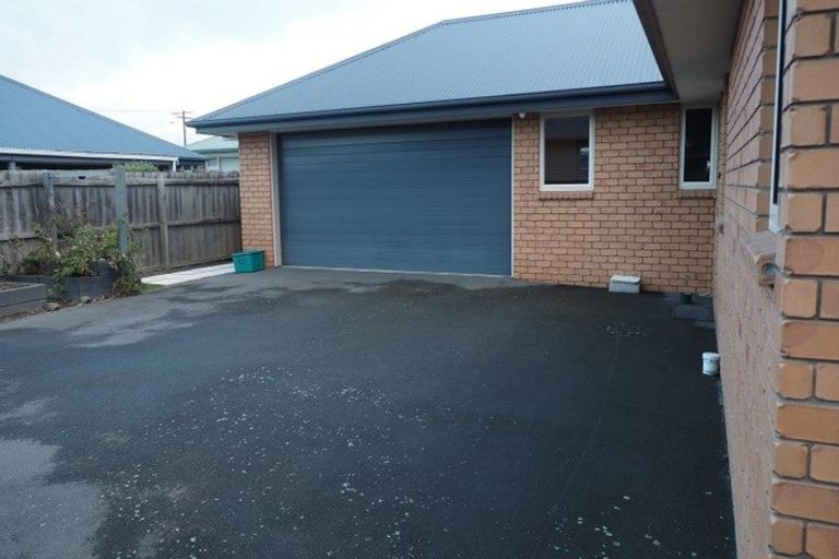 Photo of property in 92a Mcmurdo Street, Tinwald, Ashburton, 7700
