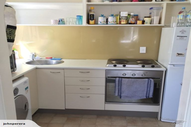 Photo of property in 19 George Street, Thorndon, Wellington, 6011