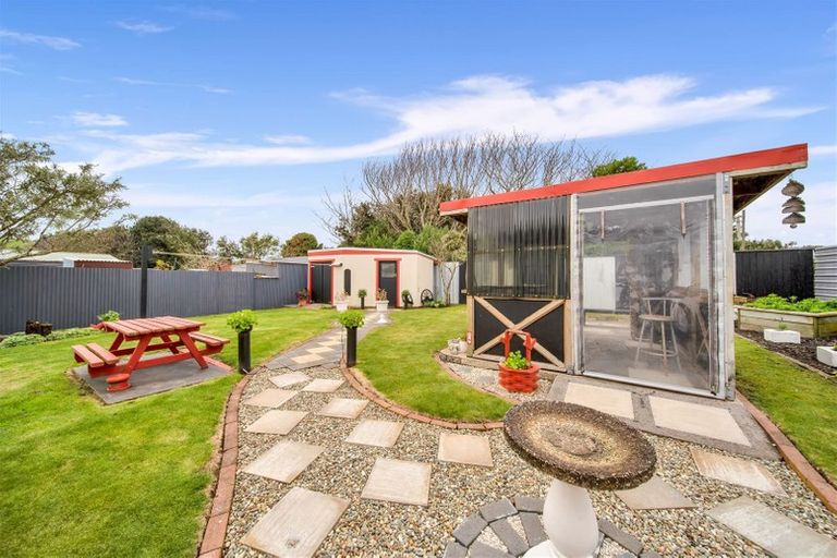 Photo of property in 55 Kawei Road, Ohawe, Hawera, 4671
