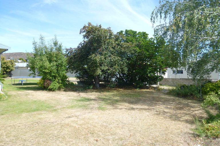 Photo of property in 143 Tarbert Street, Alexandra, 9320