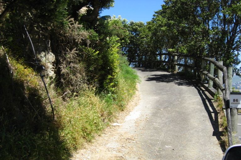 Photo of property in 86 Onslow Road, Khandallah, Wellington, 6035