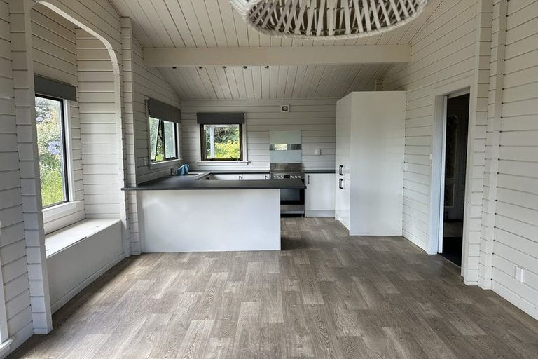 Photo of property in 94 Mclachlan Road, Kaukapakapa, Warkworth, 0984