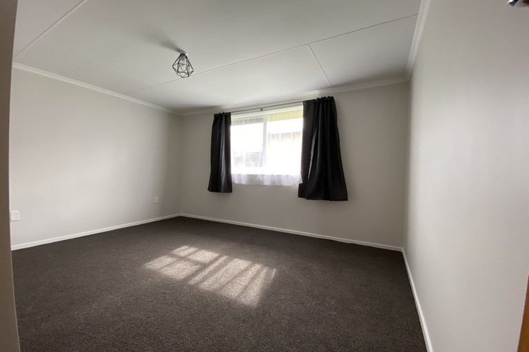 Photo of property in 32 Dundee Place, Strathern, Invercargill, 9812