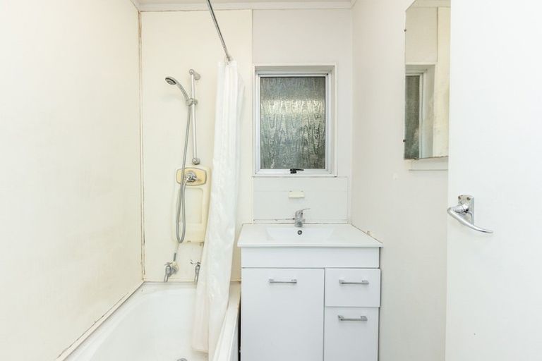 Photo of property in 14a Cartier Crescent, Flaxmere, Hastings, 4120