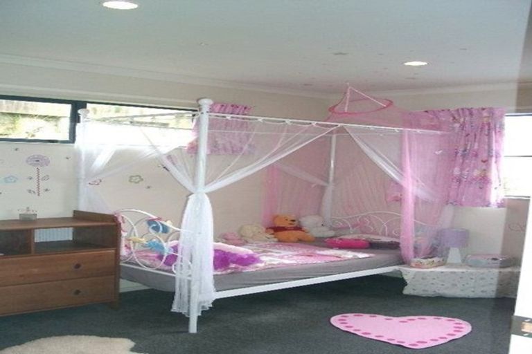 Photo of property in 57 Hawtrey Terrace, Churton Park, Wellington, 6037