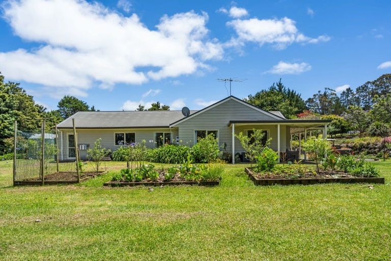 Photo of property in 79 Mccaughan Road, Kerikeri, 0294