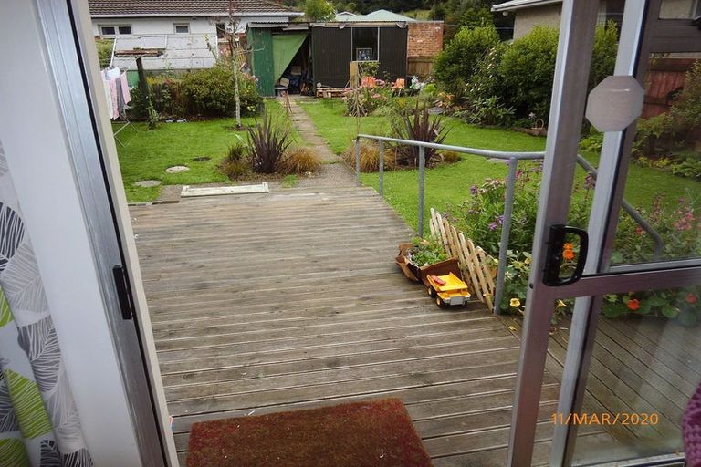 Photo of property in 232 Kaikorai Valley Road, Bradford, Dunedin, 9011
