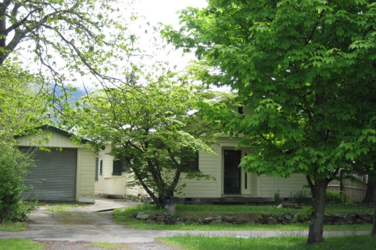 Photo of property in 16 Harrogate Street, Hanmer Springs, 7334
