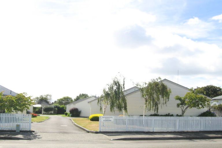 Photo of property in 13/29 Liverpool Street, Trentham, Upper Hutt, 5018