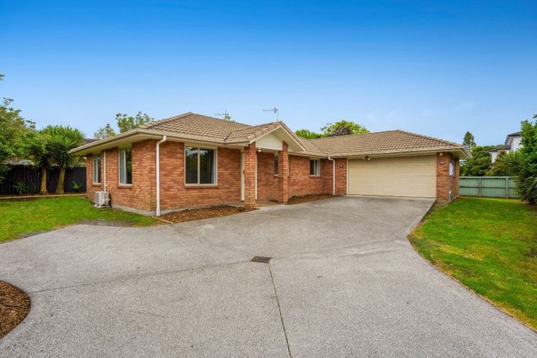 Photo of property in 10a Cade Place, Weymouth, Auckland, 2103