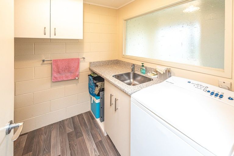 Photo of property in 30 Karamu Street, Tawhero, Whanganui, 4501