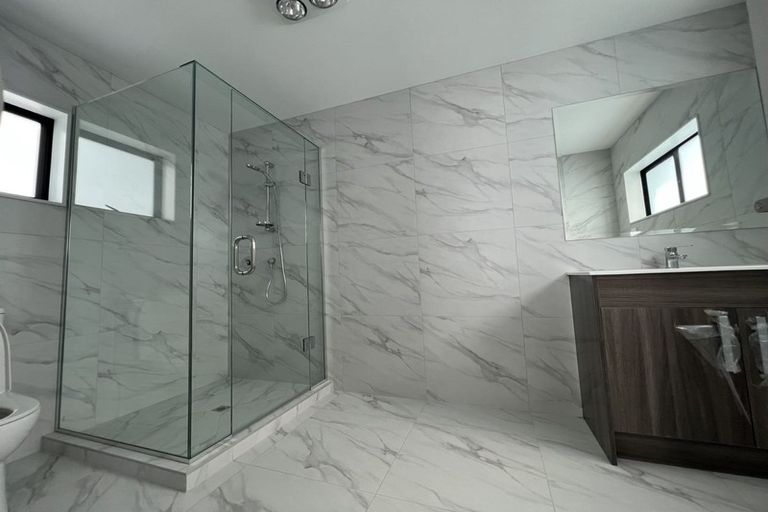 Photo of property in 10 Matukutureia Lane, Manurewa, Auckland, 2102