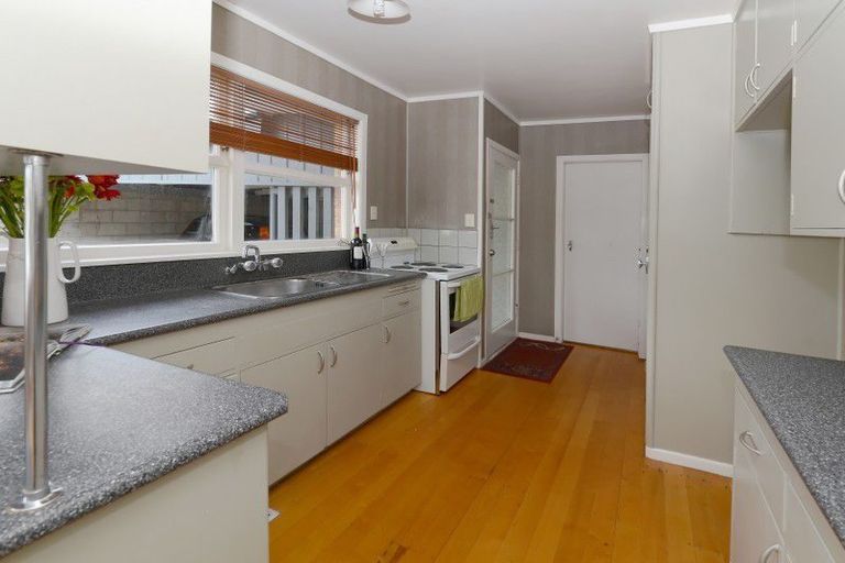 Photo of property in 60 English Street, St Andrews, Hamilton, 3200