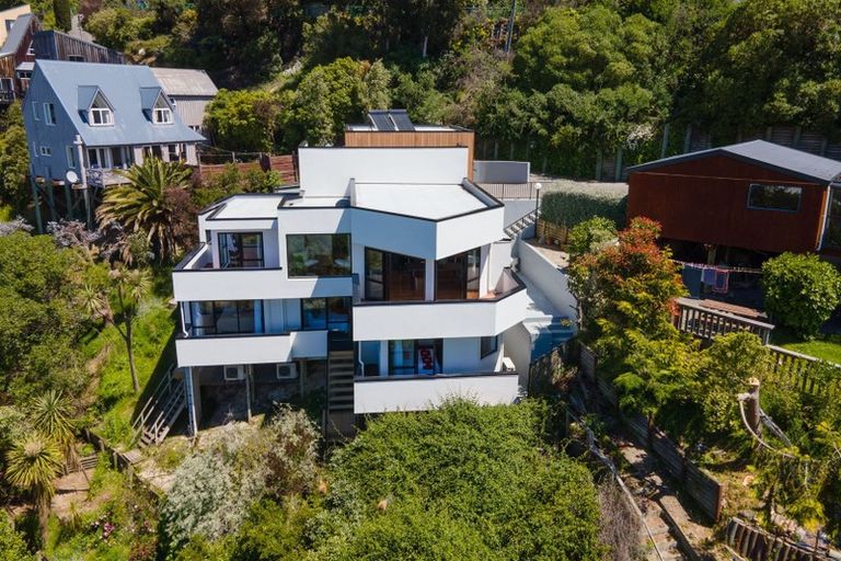 Photo of property in 139 Mount Pleasant Road, Mount Pleasant, Christchurch, 8081