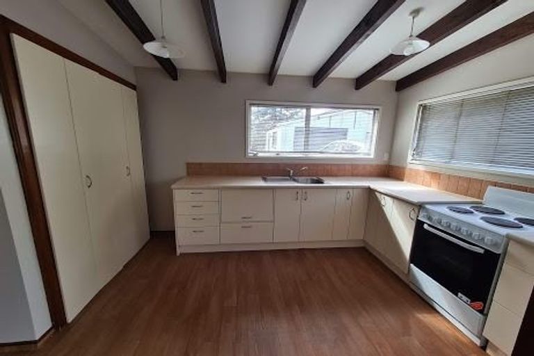 Photo of property in 10 Vienna Street, Waltham, Christchurch, 8023