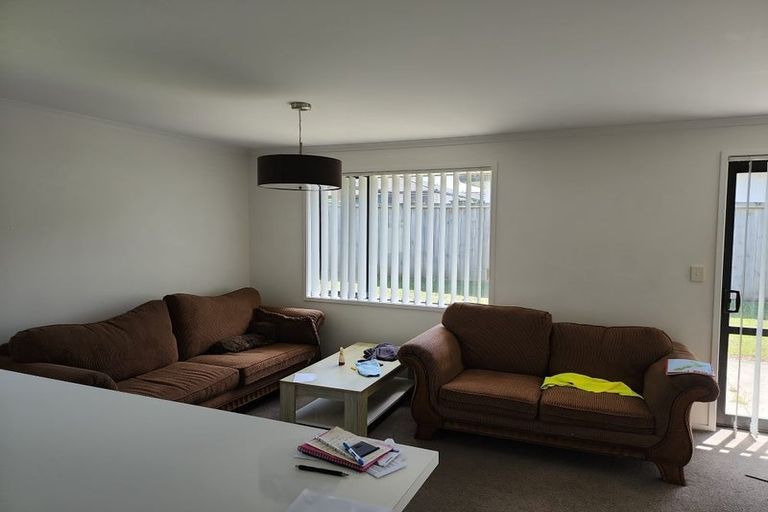 Photo of property in 24 Pyne Crescent, Pokeno, 2402