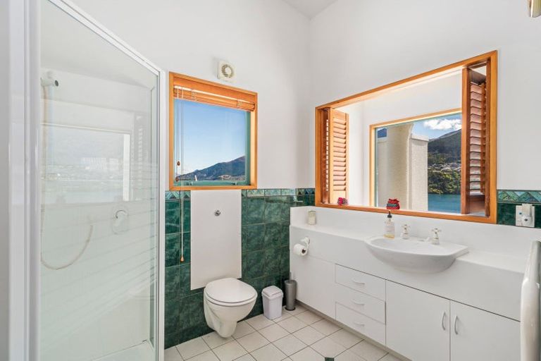 Photo of property in 415 Peninsula Road, Kelvin Heights, Queenstown, 9300