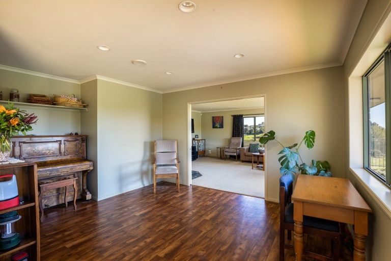 Photo of property in 57 Mcgiven Drive, Ridgewood, New Plymouth, 4371