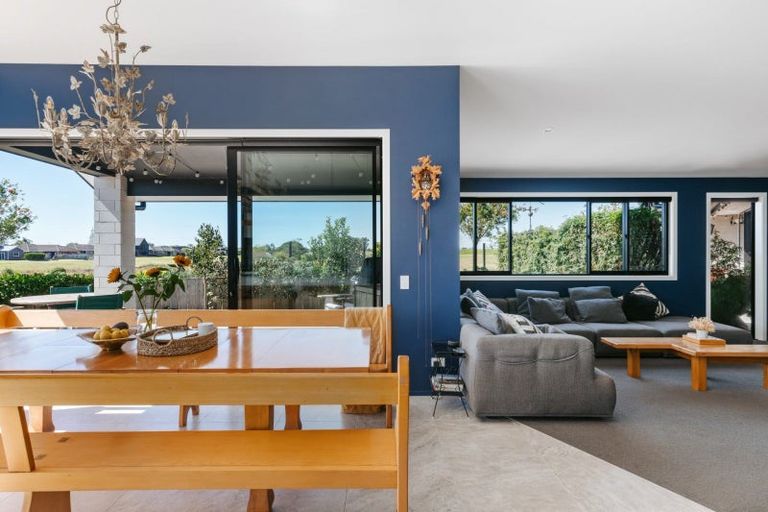 Photo of property in 73 Harding Drive, Papamoa Beach, Papamoa, 3118