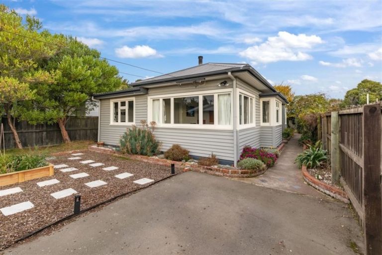 Photo of property in 32 Grantley Street, New Brighton, Christchurch, 8083